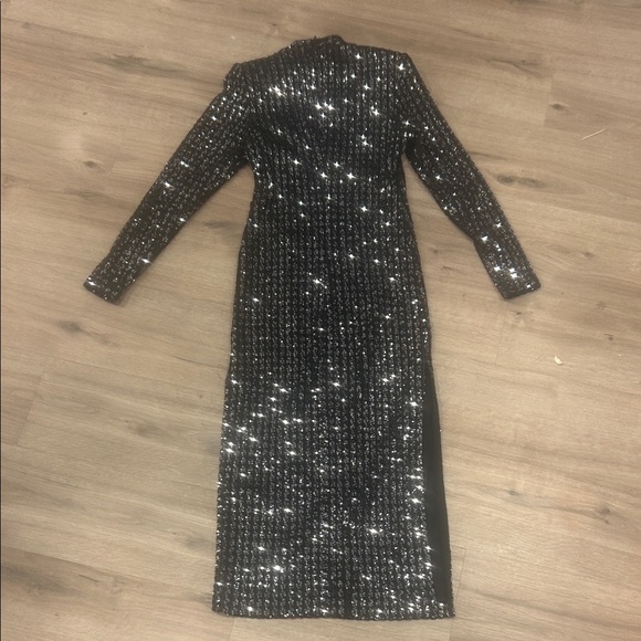Smythe Black Sequin Long Sleeve Dress - Picture 4 of 4